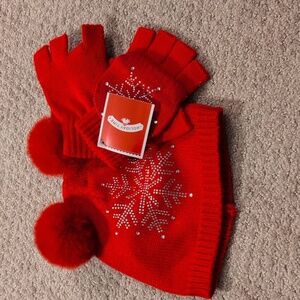 Kid's Red Rhinestone Snowflake Hat and Gloves NWT